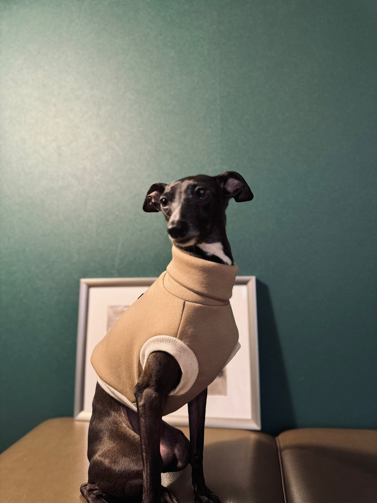 "HYGGE" Bonding Knit Short Vest No-Sleeve-Beige Color