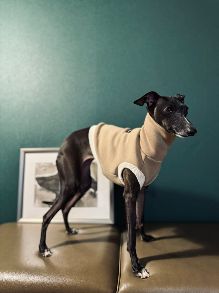 "HYGGE" Bonding Knit Short Vest No-Sleeve-Beige Color