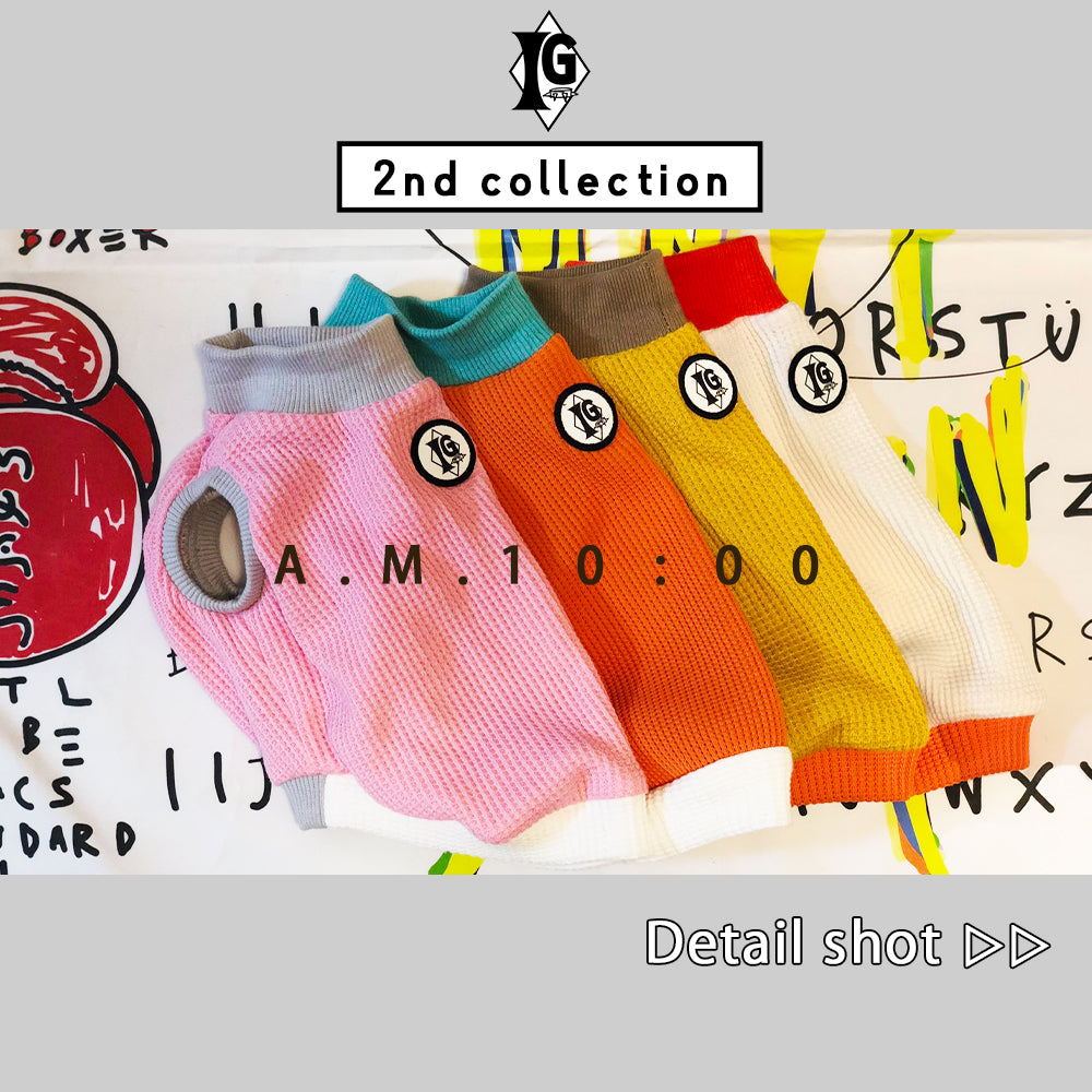 "A.M.10:00"No-Sleeve -WHITE