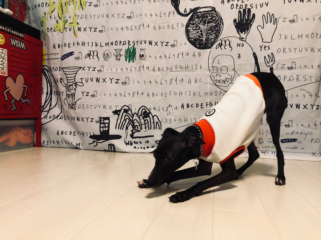 "A.M.10:00"No-Sleeve -WHITE