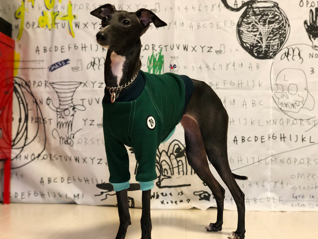 "A.M.10:00" T-Shirt -Green