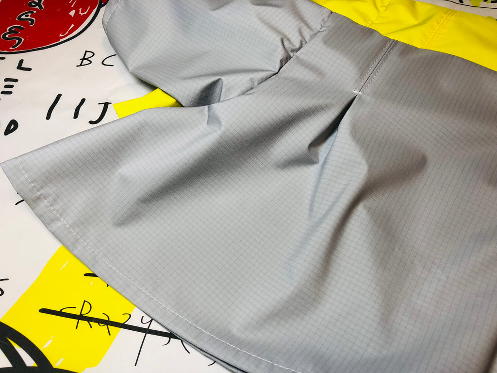 "Craving sunny days" RAINCOAT-GRAY